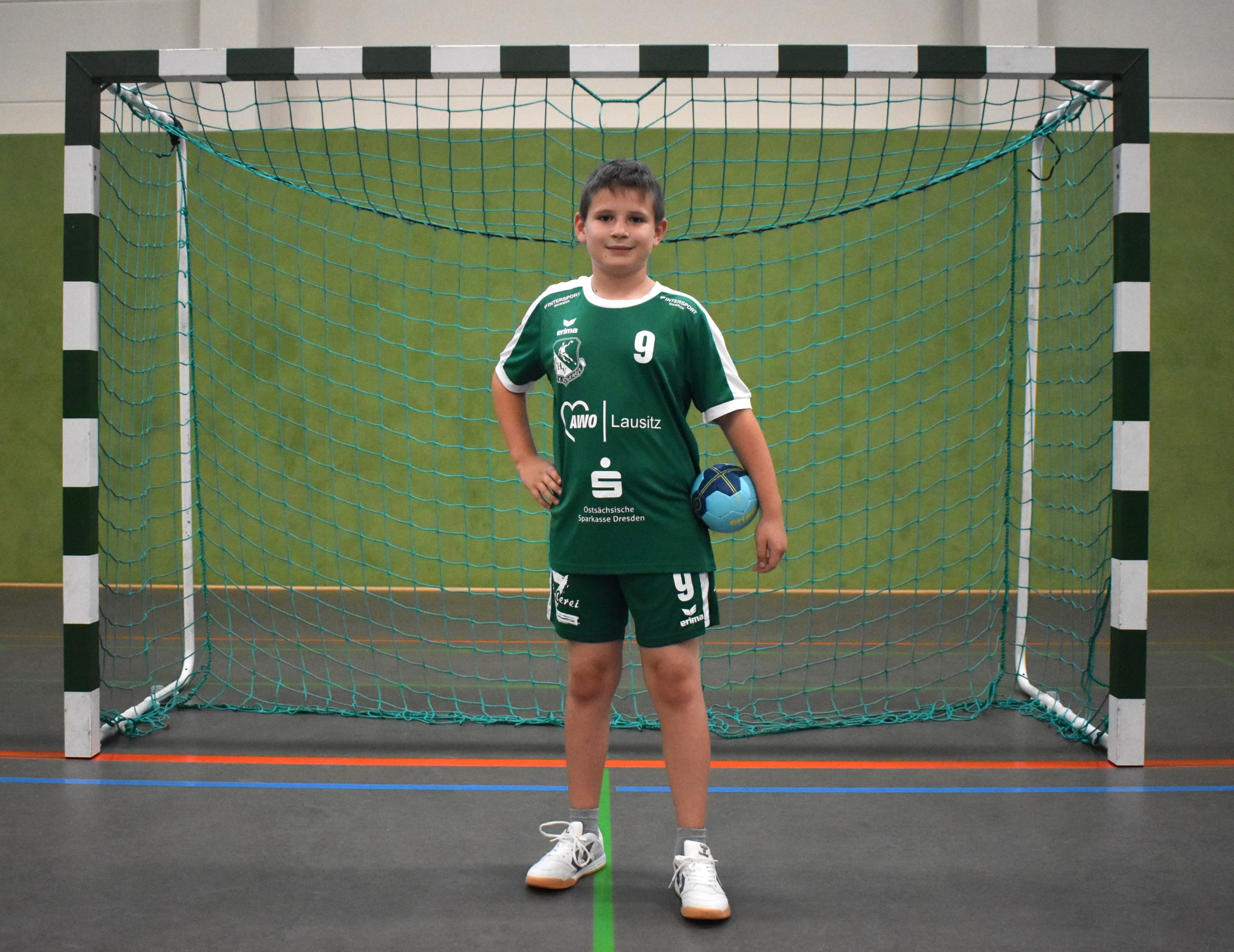 https://lhv-hoyerswerda.de/wp-content/uploads/2025/10/Dean-scaled.jpg