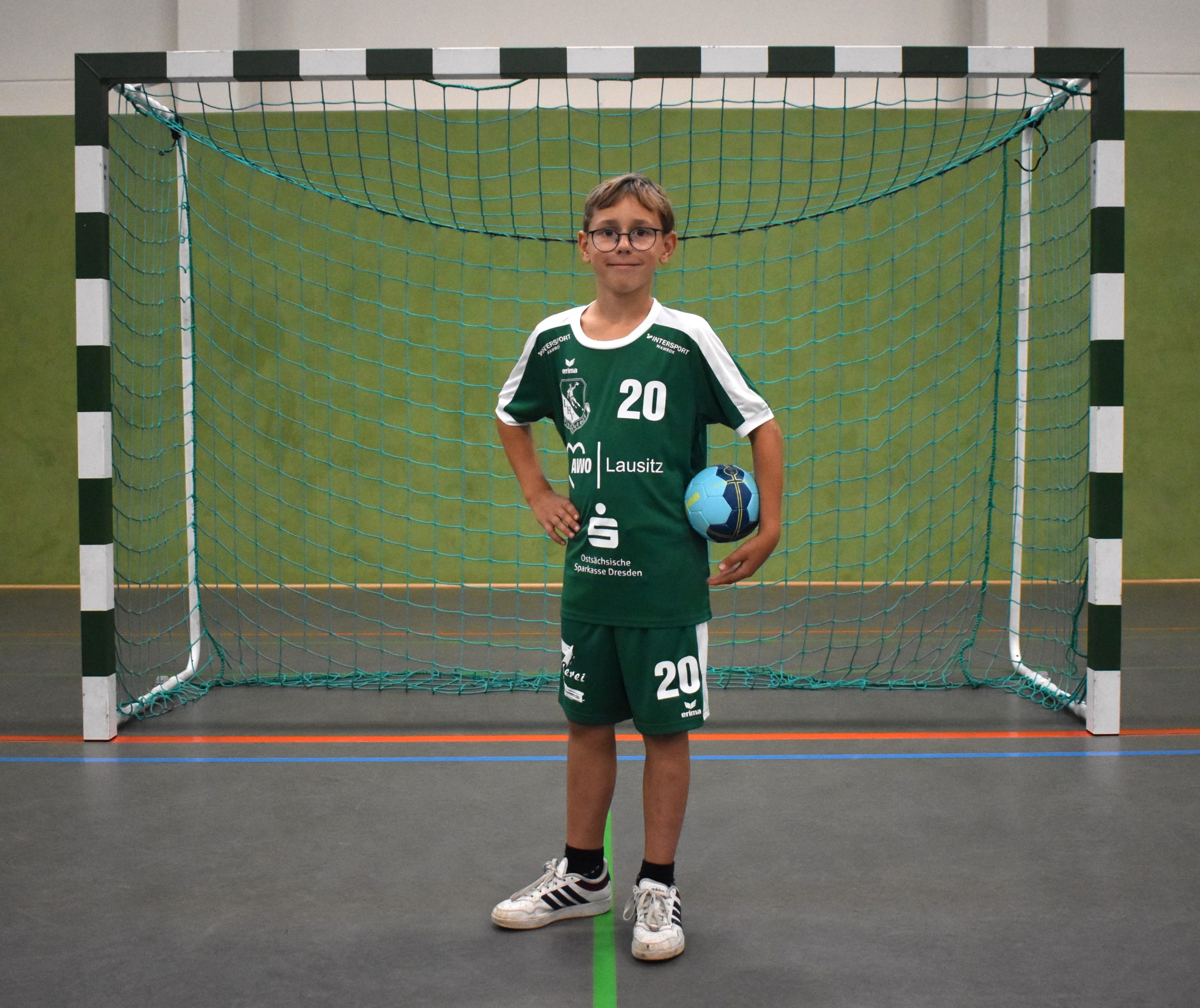 https://lhv-hoyerswerda.de/wp-content/uploads/2025/10/Jonathan-scaled.jpg