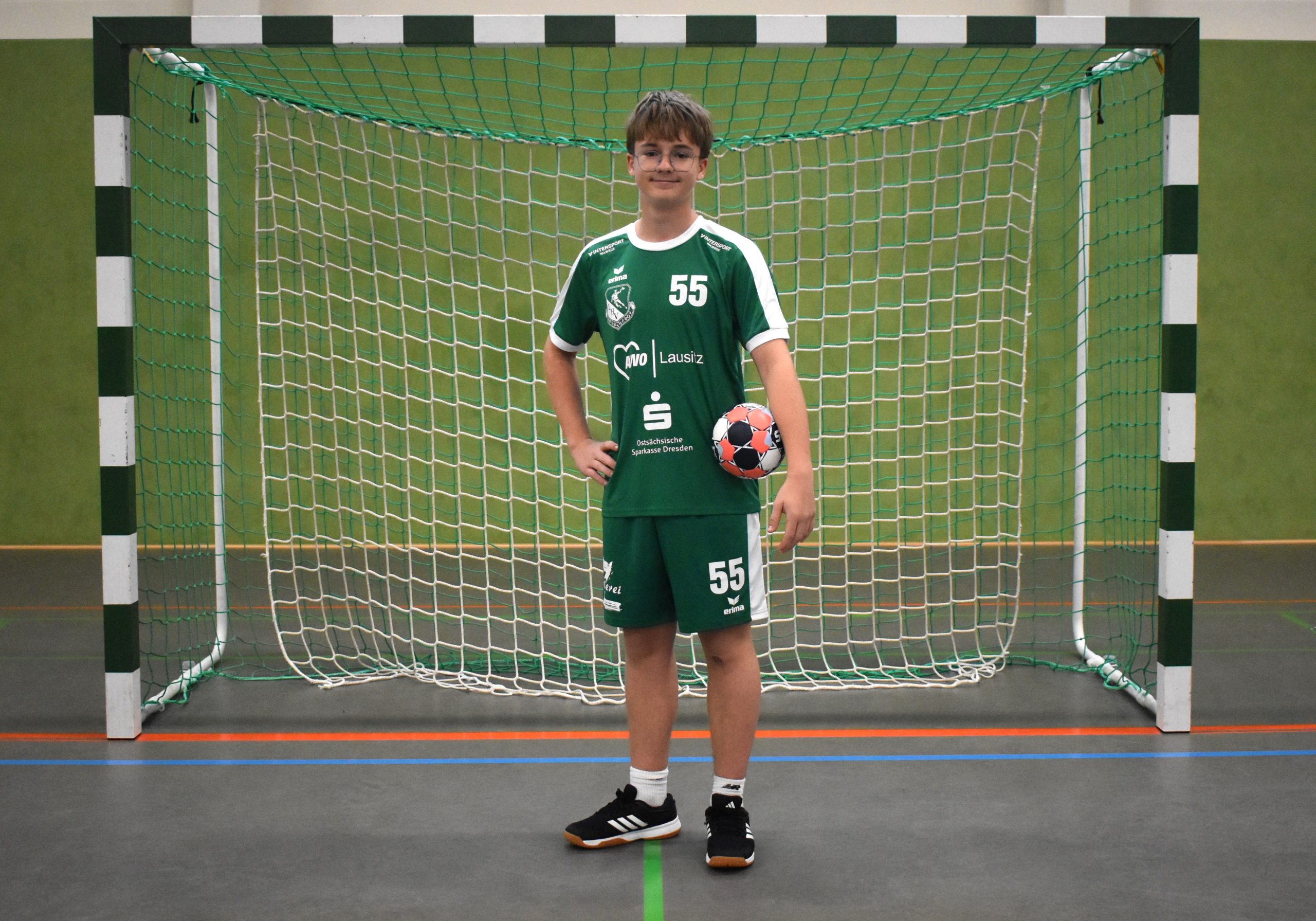 https://lhv-hoyerswerda.de/wp-content/uploads/2025/10/Leonhard-scaled.jpg