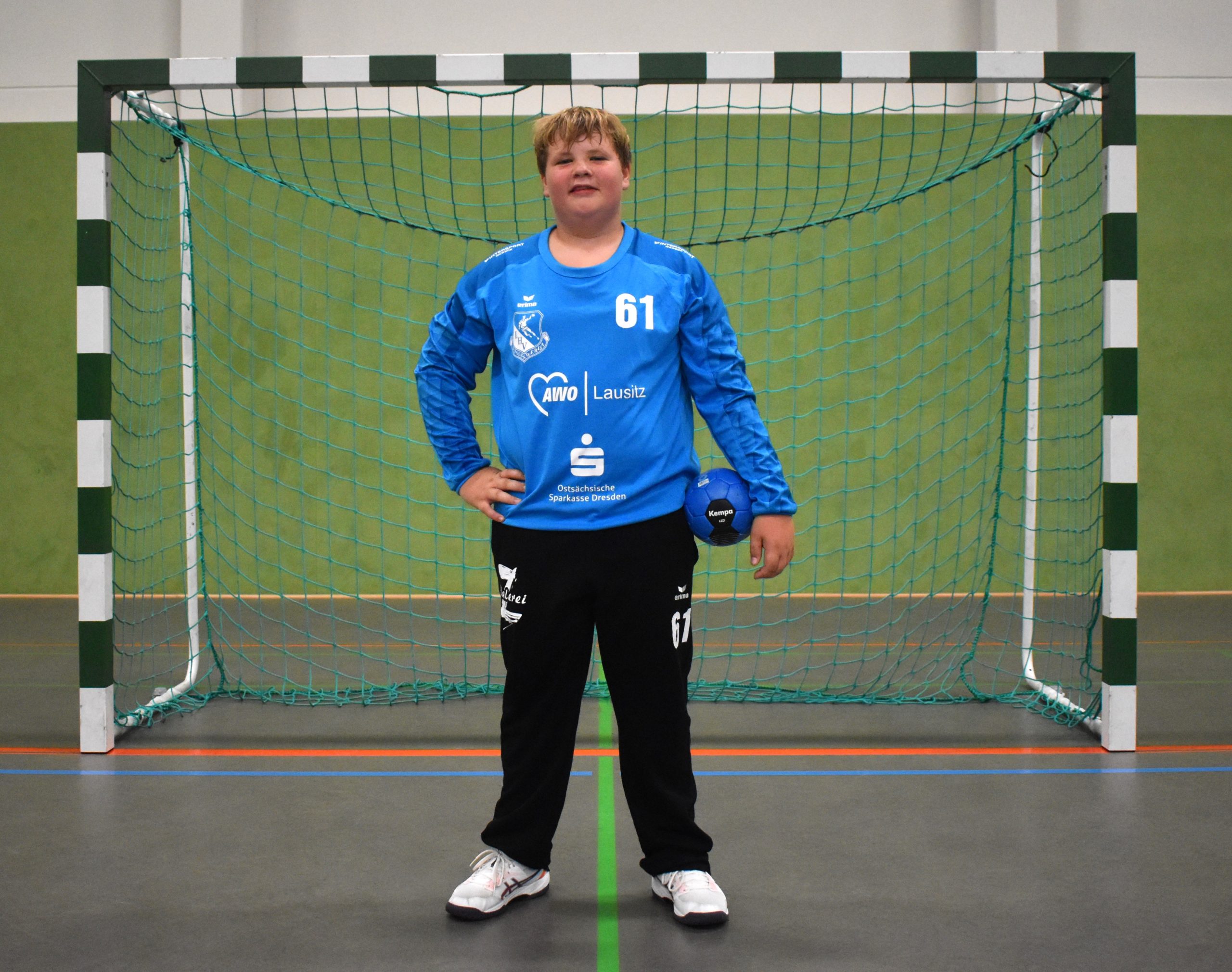 https://lhv-hoyerswerda.de/wp-content/uploads/2025/10/Lukas-1-scaled.jpg