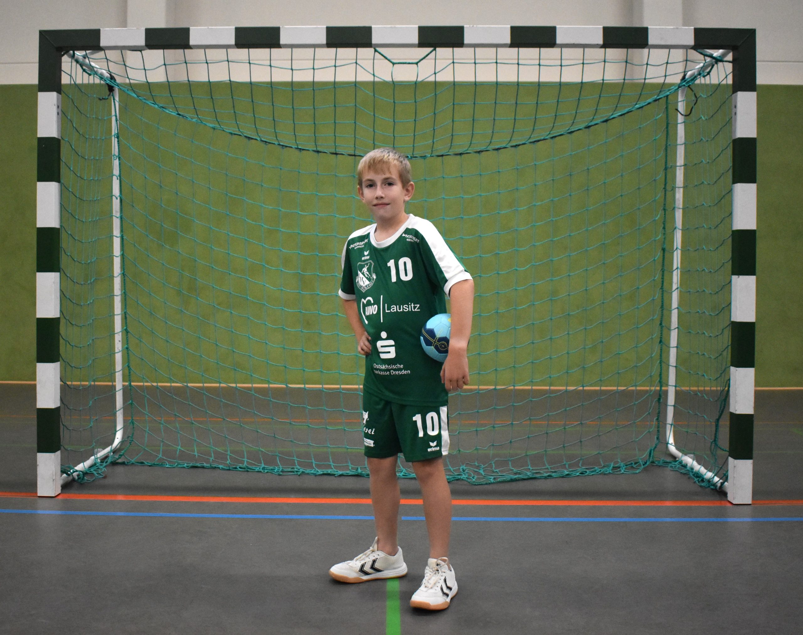 https://lhv-hoyerswerda.de/wp-content/uploads/2025/10/Nicolas-scaled.jpg
